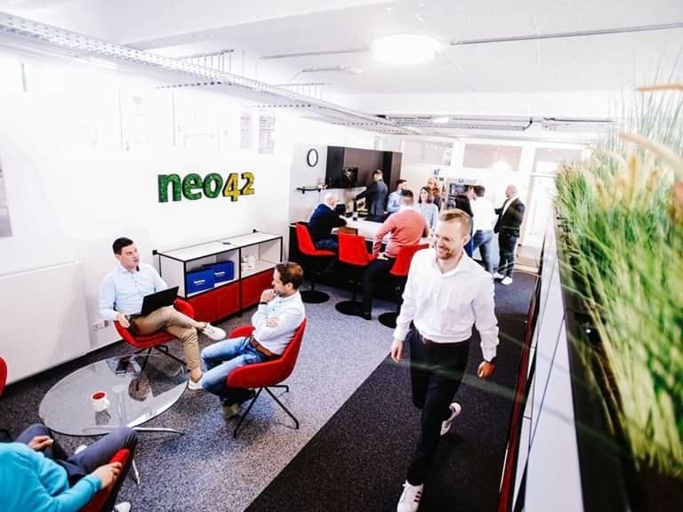 Bild Mitarbeiter neo42