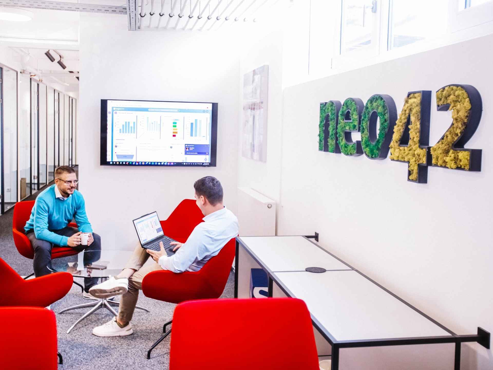 Bild UEM ESM Produkte neo42